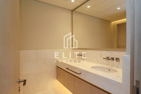 Apartment in Palm Jumeirah, Dubai, UAE 1 room, 49 sq.m. № 736552 - photo 4