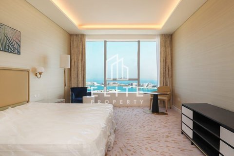 Apartment in Palm Jumeirah, Dubai, UAE 1 room, 49 sq.m. № 736552 - photo 3