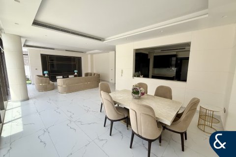 Villa in DAMAC Hills (Akoya by DAMAC), Dubai, UAE 5 bedrooms, 457 sq.m. № 667946 - photo 1