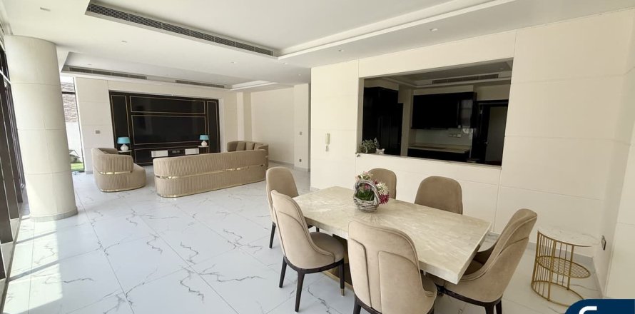 Villa itt: DAMAC Hills (Akoya by DAMAC), Dubai, EAE, 5 hálószoba, 457 m², azonosító: 667946