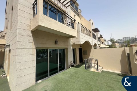 Villa uthyres i Jumeirah Village Circle, Dubai, UAE 3 sovrum, 336 kvm Nr. 667947 - fotografi 1