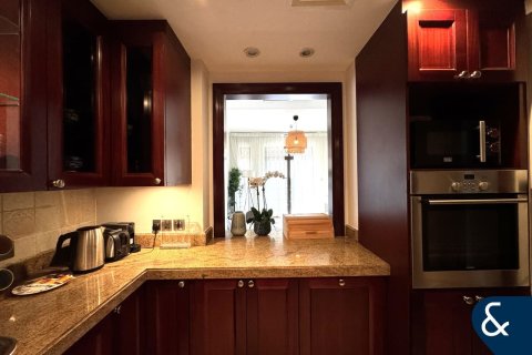 Lägenhet uthyres i Old Town, Dubai, UAE 1 sovrum, 90 kvm Nr. 667950 - fotografi 5