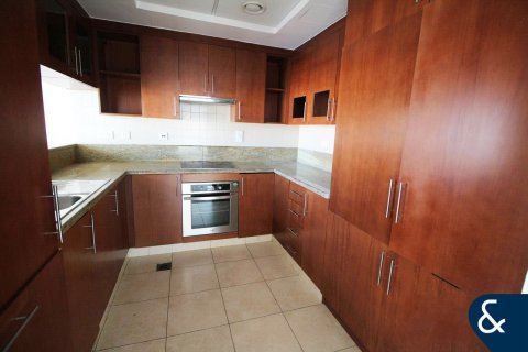 Lakás a THE FAIRWAYS lakóparkban itt: The Views, Dubai, EAE, 2 hálószoba, 128 m², azonosító: 698449 - fénykép 4