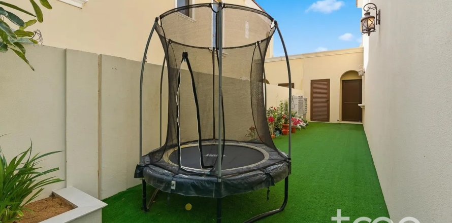阿联酋 Dubai Arabian Ranches 2 别墅  4 卧, 299.61 平方米 , 编号 733933