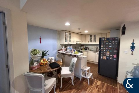 Müüa korter asukohaga Jumeirah Lake Towers, Dubai, AÜE: 1 magamistoaga, 111 m² Nr 688963 - pilt 3