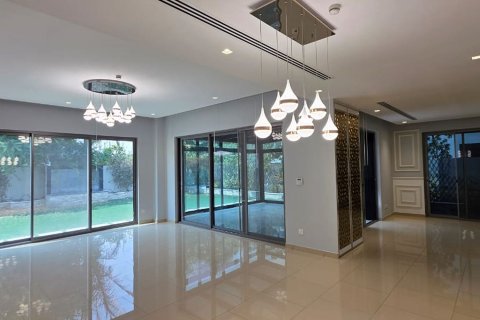 Βίλα σε Muwaileh Commercial, Sharjah, ΗΑΕ 4 υπνοδωμάτια, 380.9 τ.μ. Αρ. 762757 - φωτογραφία 23