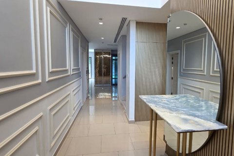 Βίλα σε Muwaileh Commercial, Sharjah, ΗΑΕ 4 υπνοδωμάτια, 380.9 τ.μ. Αρ. 762757 - φωτογραφία 12