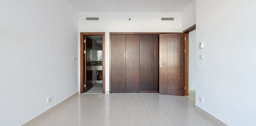 阿联酋 Dubai Dubai Marina 公寓  1 卧, 74 平方米 , 编号 648736