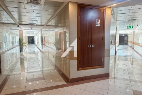 Escritório para arrendamento em Dubai, EAU 73.3 m2 № 658507 - foto 10