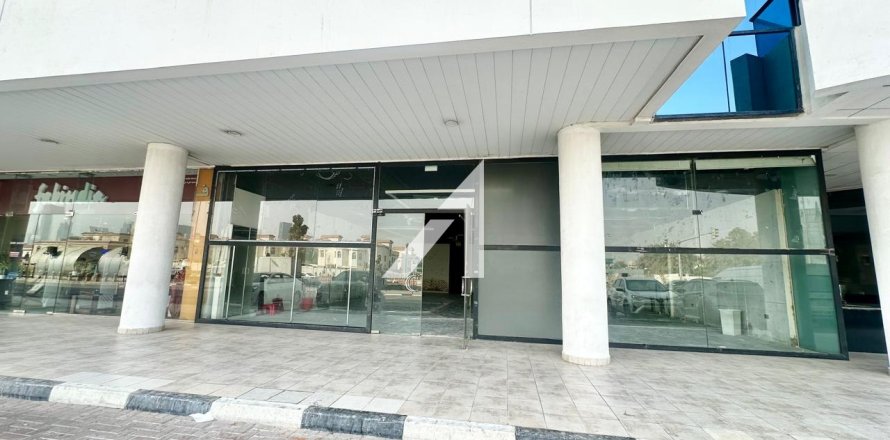 Loja em Bur Dubai, Dubai, EAU 239 m2 № 658508