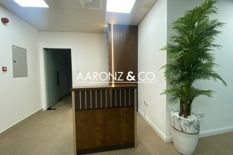 دفتر برای اجاره در Business Bay، Dubai، امارات متحده عربی 93.6 متر مربع ، شماره 670577 - تصویر 20