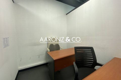 دفتر برای اجاره در Business Bay، Dubai، امارات متحده عربی 112.1 متر مربع ، شماره 670576 - تصویر 4