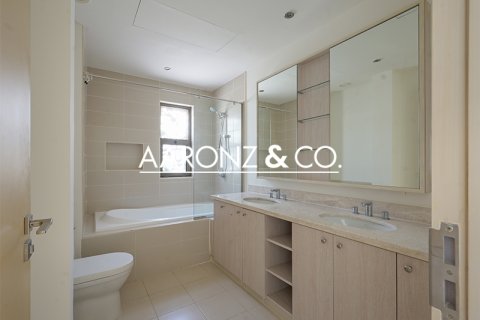 Vila v Dubai, SAE 3 ložnice, 282.6 m² Č.: 670573 - fotografie 10