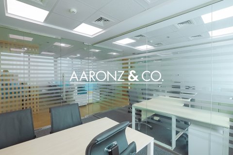 دفتر برای اجاره در Jumeirah Lake Towers، Dubai، امارات متحده عربی 159.7 متر مربع ، شماره 670575 - تصویر 4