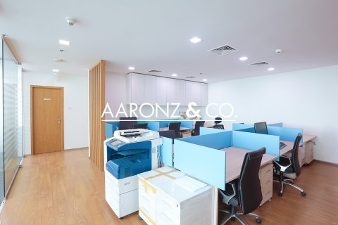 دفتر برای اجاره در Jumeirah Lake Towers، Dubai، امارات متحده عربی 159.7 متر مربع ، شماره 670575 - تصویر 1