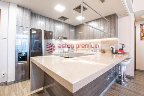 Apartman u Jumeirah Lake Towers, Dubai, UAE 2 spavaćih soba, 124.2 m2 Br. 670405 - fotografija 8