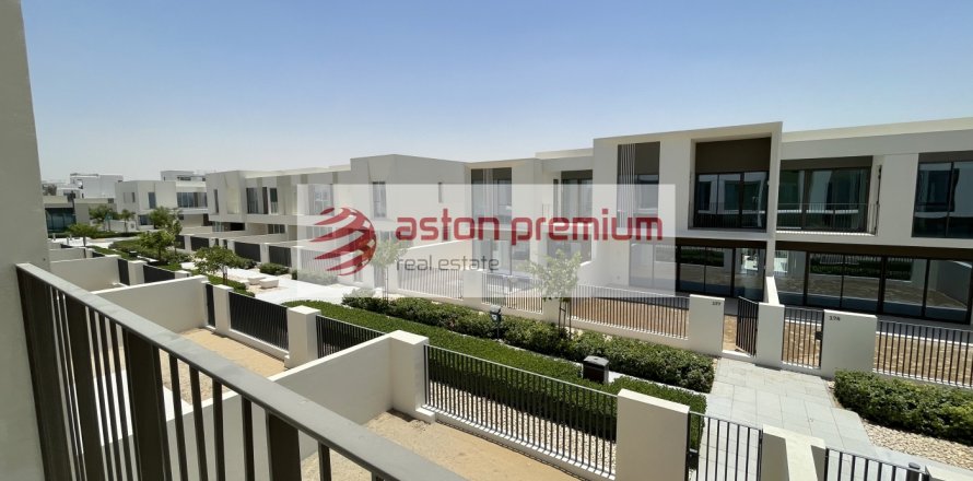 Villa sa The Valley, Dubai, UAE 3 silid-tulugan, 189.5 sq.m. № 670406