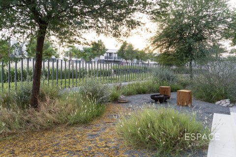 Villa til salgs i Dubai Hills Estate, Dubai, Emiratene 4 soverom, 230 kvm Nr. 661146 - Foto 4