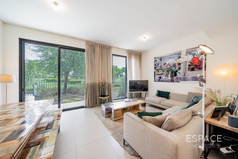 Villa til salgs i Dubai Hills Estate, Dubai, Emiratene 4 soverom, 230 kvm Nr. 661146 - Foto 8