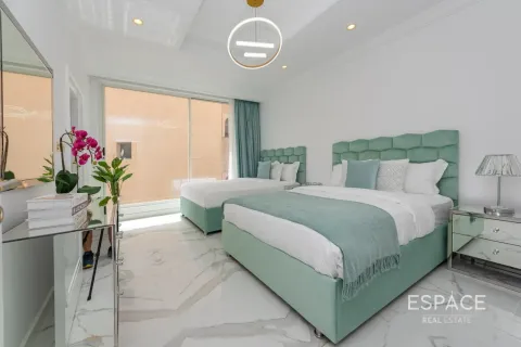 וילה למכירה ב Palm Jumeirah, Dubai, איחוד האמירויות 6 חדרי שינה, 505 מ"ר, מספר 661116 - תמונה 12