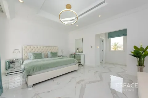 וילה למכירה ב Palm Jumeirah, Dubai, איחוד האמירויות 6 חדרי שינה, 505 מ"ר, מספר 661116 - תמונה 14