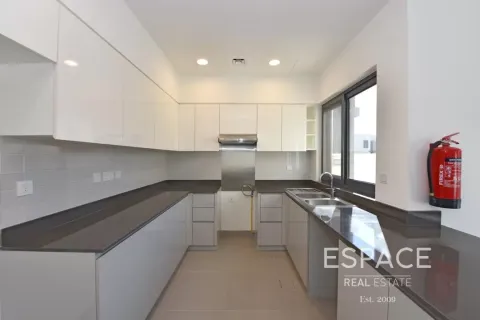 Townhouse til salg i Dubai Hills Estate, Dubai, UAE 4 soveværelser, 230 kvm № 661113 - foto 6