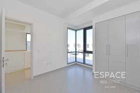 Townhouse til salg i Dubai Hills Estate, Dubai, UAE 4 soveværelser, 230 kvm № 661113 - foto 8