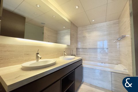 Dzīvoklis Downtown Dubai (Downtown Burj Dubai)jā, AAE 2 istabas, 152 m2 Nr. 671380 - attēls 13