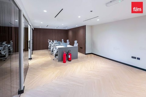 Dubai, BAE’de kiralık office 98.5 m&sup2; No 641484 - fotoğraf 3