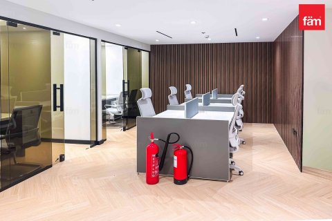 Dubai, BAE’de kiralık office 98.5 m&sup2; No 641484 - fotoğraf 11