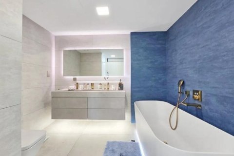 Apartamento en venta en Dubai Creek Harbour (The Lagoons), Dubai, EAU 2 dormitorios, 124 m2 № 705394 - foto 13