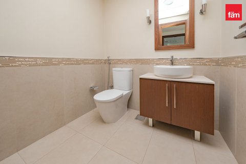 Apartamento para arrendamento em DIFC, Dubai, EAU 3 quartos, 190.5 m2 № 739791 - foto 16