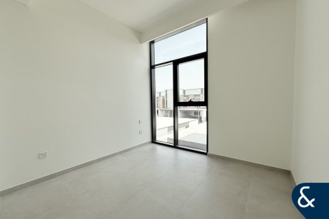 Villa sa Mudon, Dubai, UAE 3 silid-tulugan, 172 sq.m. № 670822 - larawan 6