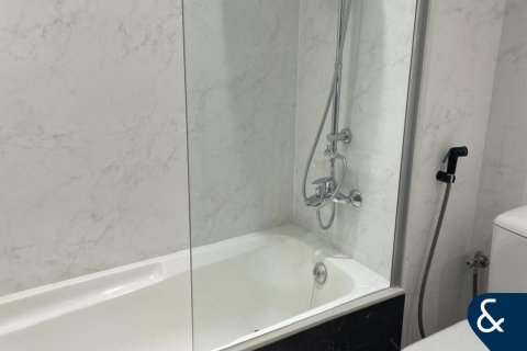 Jumeirah Lake Towers, Dubai, संयुक्त अरब अमीरात में अपार्टमेंट, 2 बेडरूम, 131 वर्ग मीटर, संख्या 670819 - फ़ोटो 14