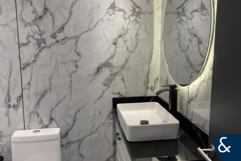 Jumeirah Lake Towers, Dubai, संयुक्त अरब अमीरात में अपार्टमेंट, 2 बेडरूम, 131 वर्ग मीटर, संख्या 670819 - फ़ोटो 13