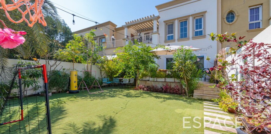 Villa in The Springs, Dubai, UAE 3 bedrooms, 228 sq.m. № 649851