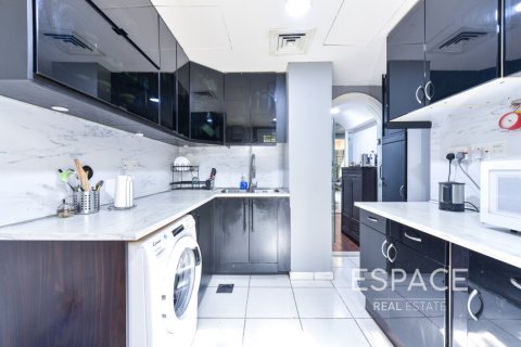 Huvila The Springs, Dubai, Arabiemiraatit 2 makuuhuonetta, 177 m2 № 649853 - kuva 6