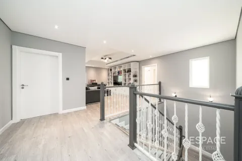 Βίλα σε Al Furjan, Dubai, ΗΑΕ 5 υπνοδωμάτια, 503 τ.μ. Αρ. 649502 - φωτογραφία 10