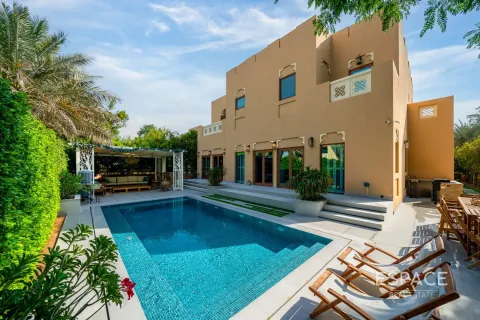 Βίλα σε Al Furjan, Dubai, ΗΑΕ 5 υπνοδωμάτια, 503 τ.μ. Αρ. 649502 - φωτογραφία 1