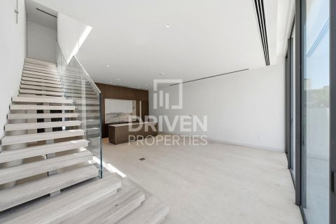 Maison de ville à louer à Nadd Al Sheba, Dubai, EAU 3 chambres, 185.62 m2 № 746642 - photo 3