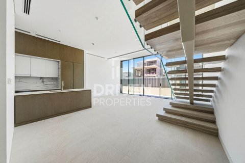 Adosado en alquiler en Nadd Al Sheba, Dubai, EAU 3 dormitorios, 167.78 m2 № 746643 - foto 1