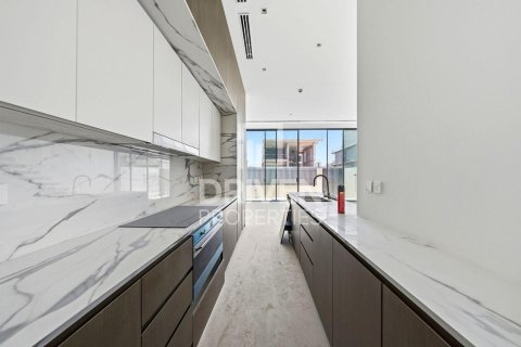 Adosado en alquiler en Nadd Al Sheba, Dubai, EAU 3 dormitorios, 167.78 m2 № 746643 - foto 4