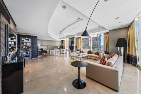 Apartament do wynajęcia w Dubai Marina, Dubai, ZEA 4 sypialnie, 586.03 mkw., nr 746641 - zdjęcie 3