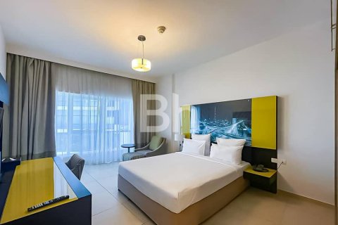 Apar-hotel de închiriat în Al Barsha, Dubai, EAU 4 dormitoare, 222 mp.  №643467 - poză 5