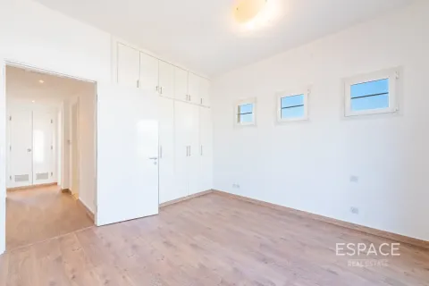 The Springs, Dubai, BAE’de kiralık villa 3 yatak odası, 209 m&sup2; No 738286 - fotoğraf 15