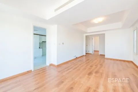 The Springs, Dubai, BAE’de kiralık villa 3 yatak odası, 209 m&sup2; No 738286 - fotoğraf 4