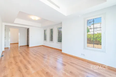 The Springs, Dubai, BAE’de kiralık villa 3 yatak odası, 209 m&sup2; No 738286 - fotoğraf 5