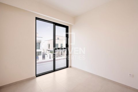 Vila di Arabian Ranches 3, Dubai, UAE 4 bilik tidur, 459 meter persegi № 684404 - foto 11