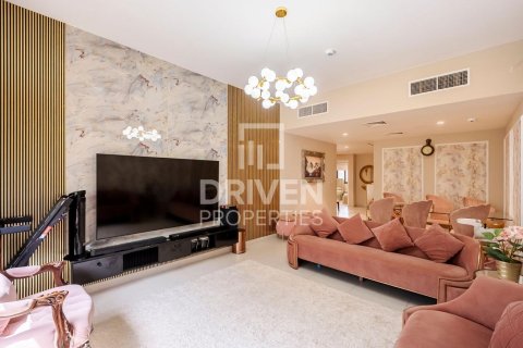 Városi lakóépület itt: Dubai South (Dubai World Central), Dubai, EAE, 4 hálószoba, 228 m², azonosító: 684403 - fénykép 3