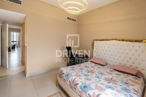 Városi lakóépület itt: Dubai South (Dubai World Central), Dubai, EAE, 4 hálószoba, 228 m², azonosító: 684403 - fénykép 7